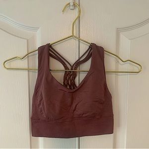 Women’s Pro Fit Seamless Sports Bra in Dusty Rose Size Small!!